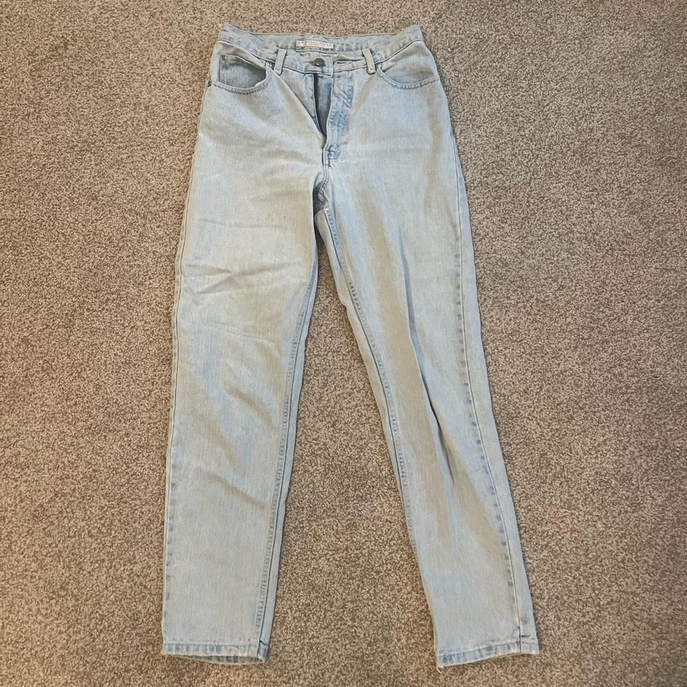 Light Wash Straight Leg Jeans